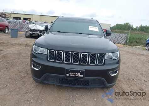 2019 Jeep Grand Cherokee Laredo E 4X4 z USA, uszkodzony, nr VIN 1C4RJFAG0KC687758